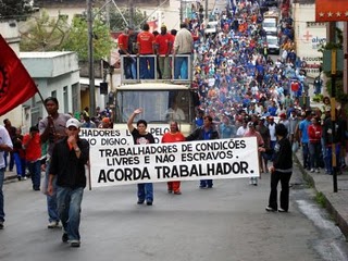 manifestao dos trabalhadores das indstrias de fogos de samonte